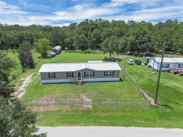 4237 COYOTE TRAIL, Polk City, FL 33868