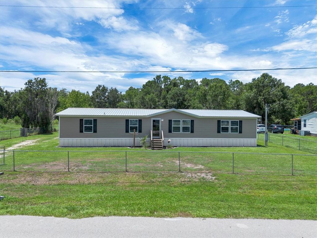 4237 COYOTE TRAIL, Polk City, FL 33868