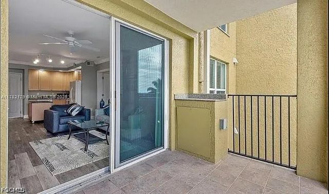 2825 Palm Beach BLVD 418, Fort Myers, FL 33916