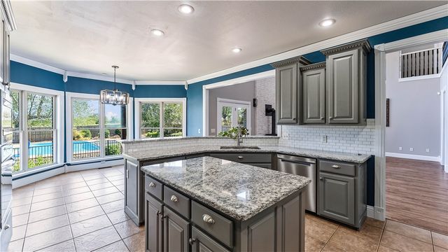 8116 Coffelt Cemetery Road, Bentonville, AR 72713