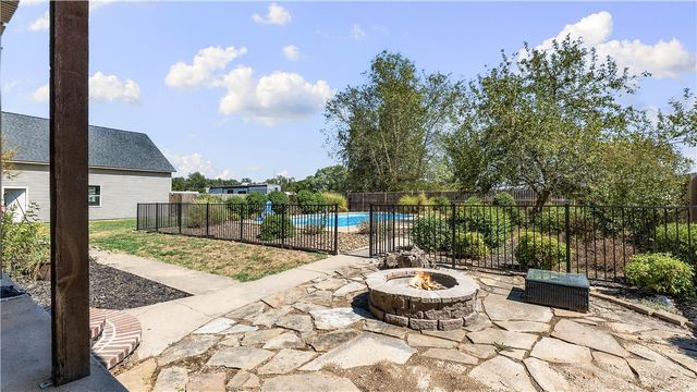 8116 Coffelt Cemetery Road, Bentonville, AR 72713