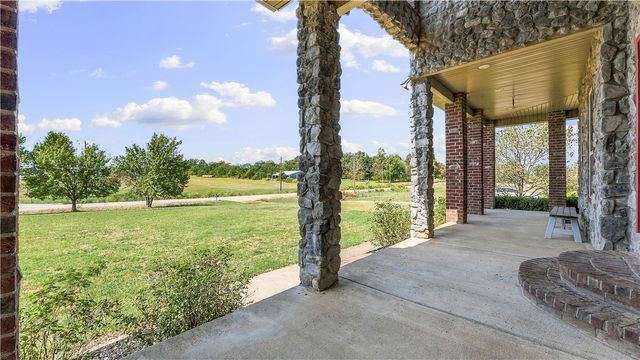 8116 Coffelt Cemetery Road, Bentonville, AR 72713