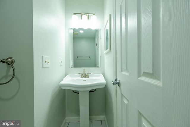 19 EARTH STAR PL, Gaithersburg, MD 20878