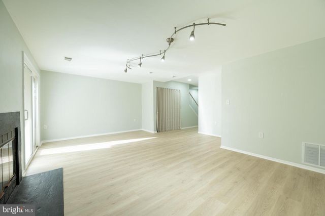 19 EARTH STAR PL, Gaithersburg, MD 20878