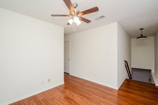 11610 Cypresswood Drive, Houston, TX 77070