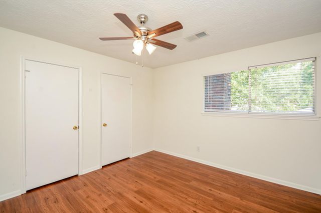 11610 Cypresswood Drive, Houston, TX 77070