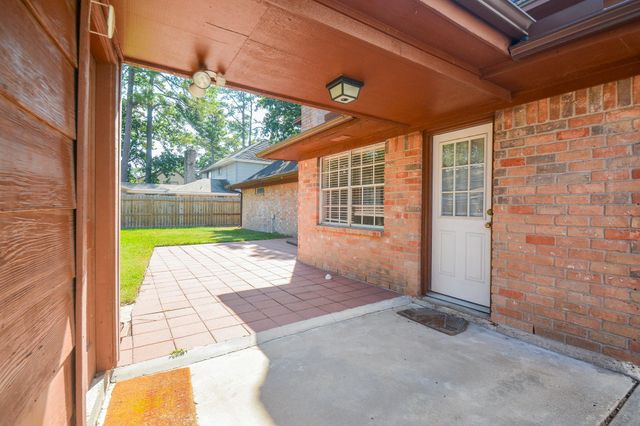 11610 Cypresswood Drive, Houston, TX 77070