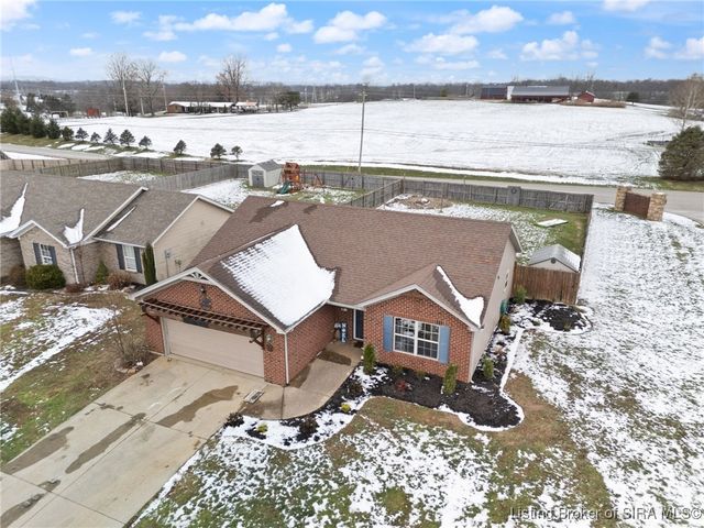 9057 Woodford Drive, Charlestown, IN 47111