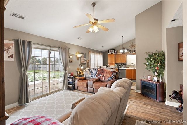 9057 Woodford Drive, Charlestown, IN 47111