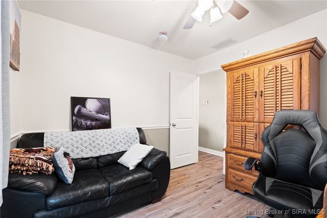 9057 Woodford Drive, Charlestown, IN 47111