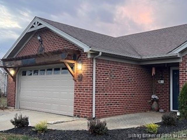 9057 Woodford Drive, Charlestown, IN 47111