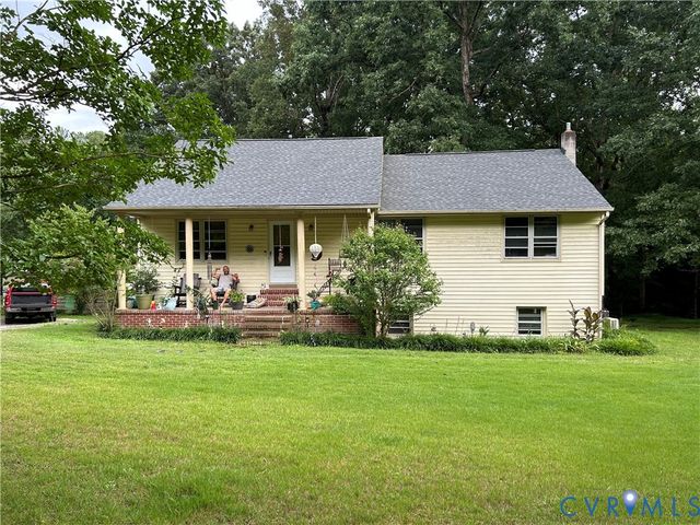 4613 Tatum Rd, Disputanta, VA 23842