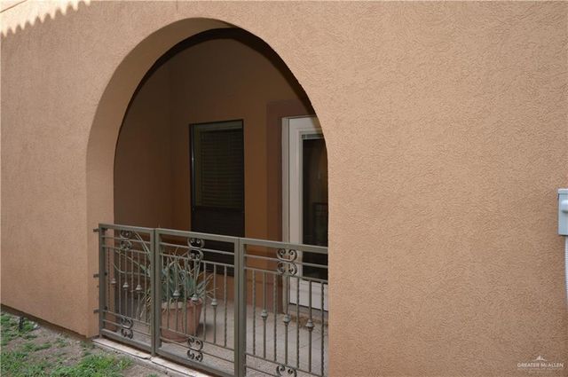 2705 Mimosa Drive 4, Mission, TX 78574