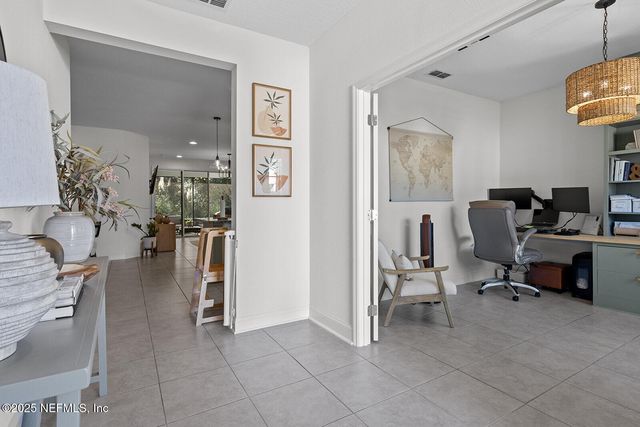 2692 DAYLILY Lane, Jacksonville, FL 32226