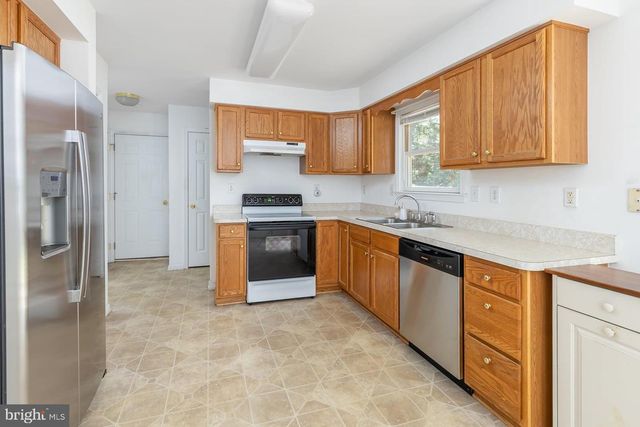 164 CLARKS POND RD, Bridgeton, NJ 08302