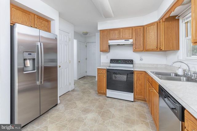 164 CLARKS POND RD, Bridgeton, NJ 08302