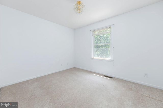 164 CLARKS POND RD, Bridgeton, NJ 08302