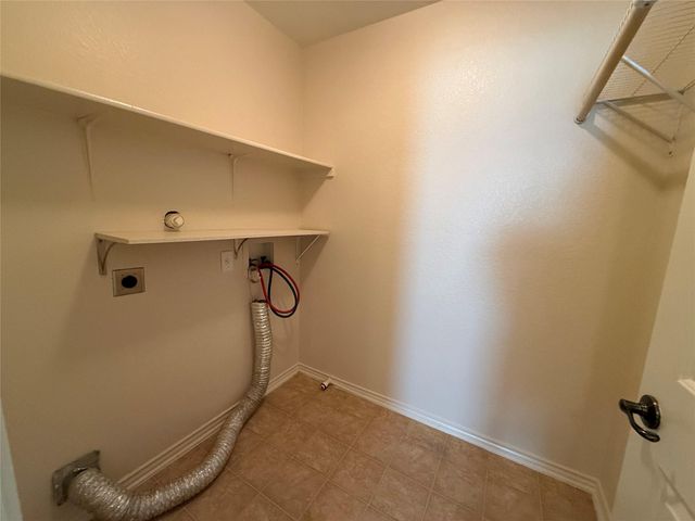 640 New Country RD, Kyle, TX 78640