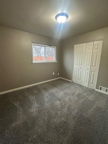 26935 California Street, Taylor, MI 48180