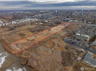 948 S Eastlake Drive, Moses Lake, WA 98837