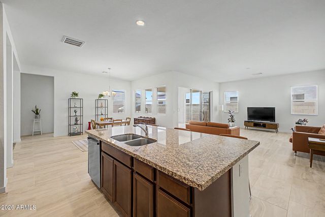 1122 E MONTE Way, Phoenix, AZ 85042