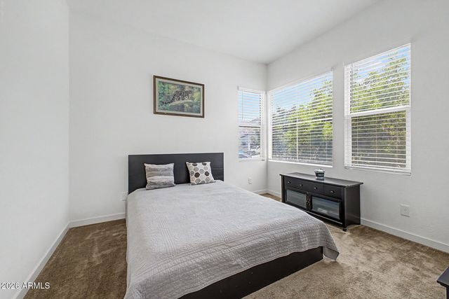 1122 E MONTE Way, Phoenix, AZ 85042