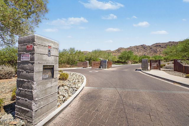 1122 E MONTE Way, Phoenix, AZ 85042