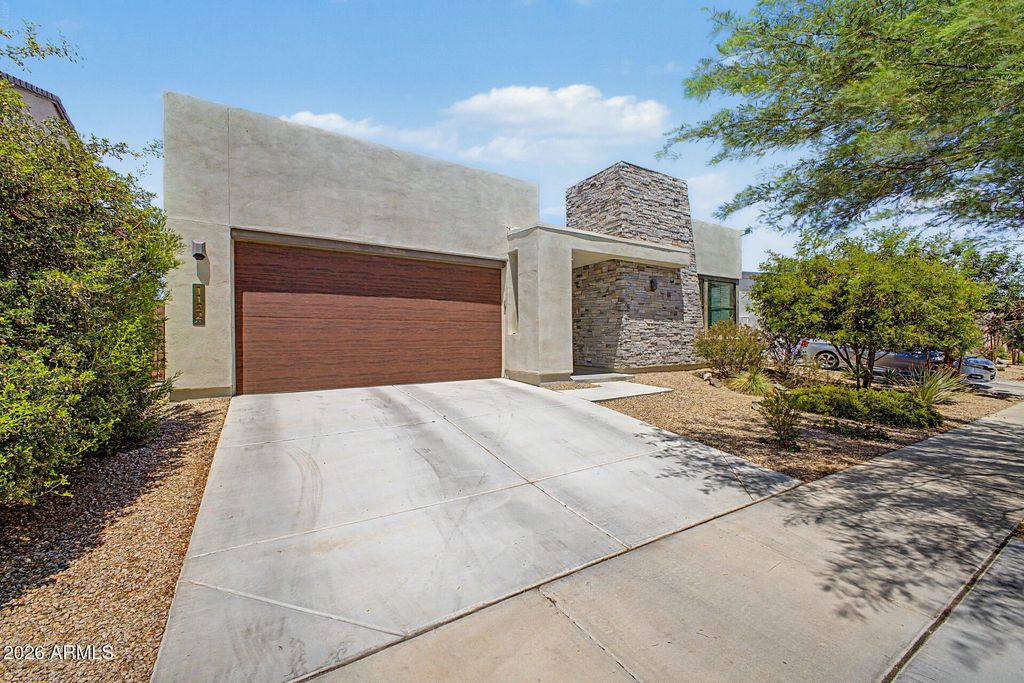 1122 E MONTE Way, Phoenix, AZ 85042 — photo 3