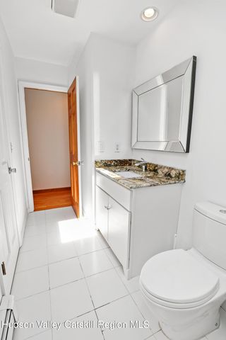 2 Verven Rd, Poughkeepsie, NY 12603