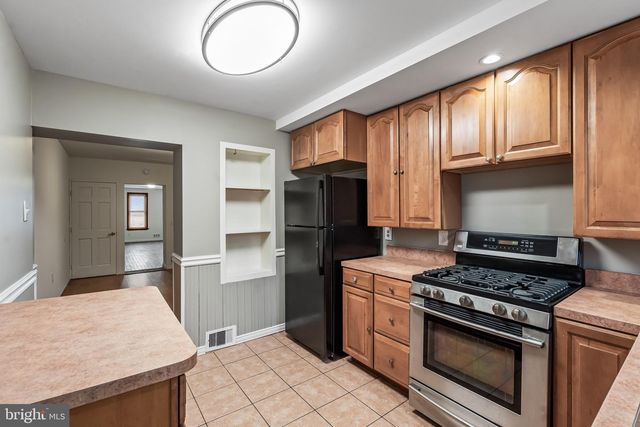 535 BRUNSWICK AVE, Trenton, NJ 08638