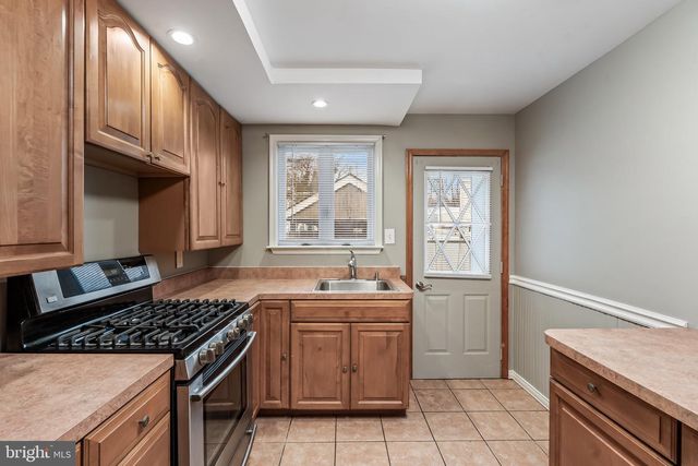 535 BRUNSWICK AVE, Trenton, NJ 08638