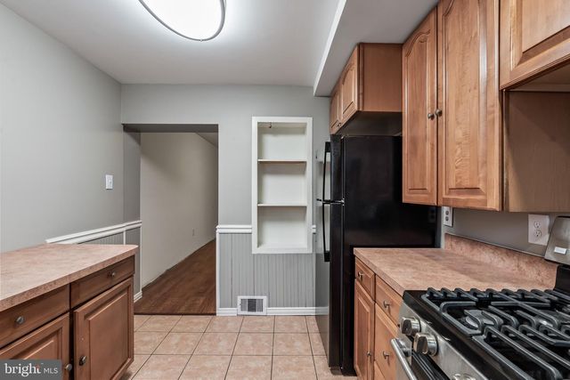 535 BRUNSWICK AVE, Trenton, NJ 08638