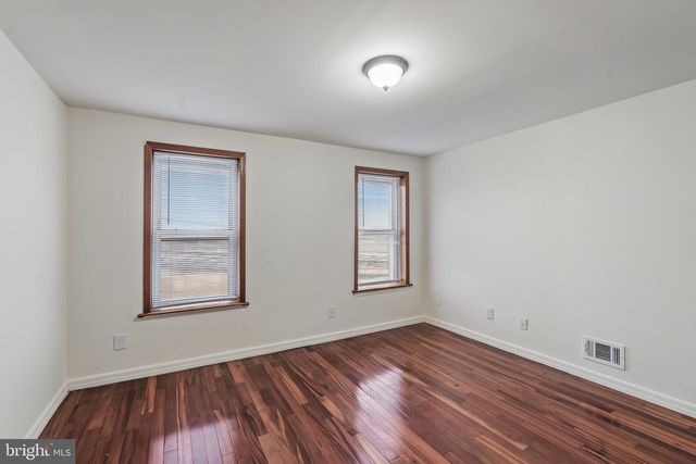 535 BRUNSWICK AVE, Trenton, NJ 08638