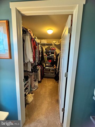 6217 OVERVIEW LN, Harrisburg, PA 17111
