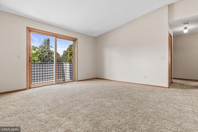 3300 Greenbrier Street 3300C, Vadnais Heights, MN 55127