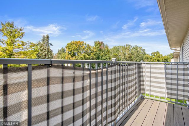 3300 Greenbrier Street 3300C, Vadnais Heights, MN 55127