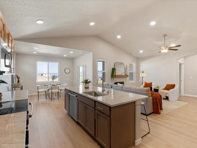 1438 W 67th Ave, Spokane, WA 99224