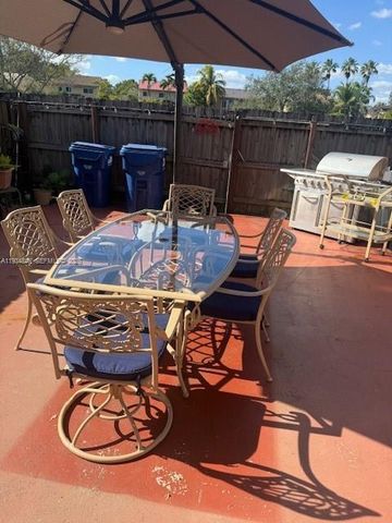 10320 SW 154th Cir Ct 8, Miami, FL 33196