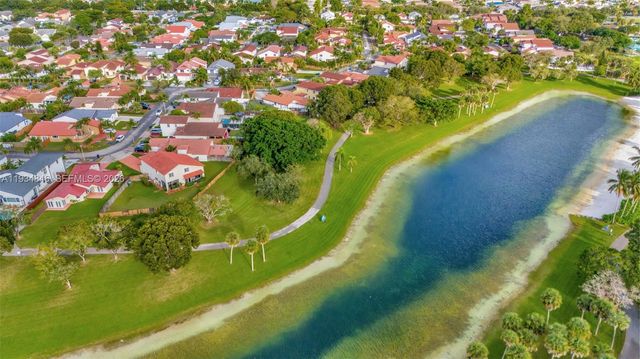 10320 SW 154th Cir Ct 8, Miami, FL 33196