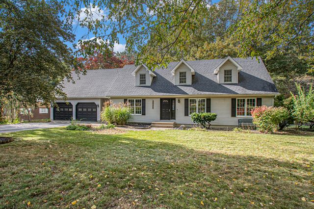 2944 N Strawberry Lane, La Porte, IN 46350