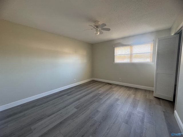 9904 Willow Cove Road, Huntsville, AL 35802