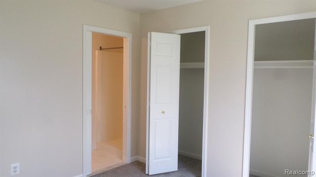 27221 Blum Street, Roseville, MI 48066