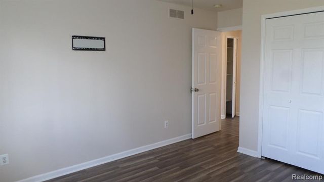 27221 Blum Street, Roseville, MI 48066