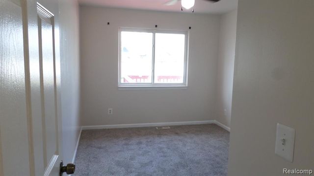 27221 Blum Street, Roseville, MI 48066