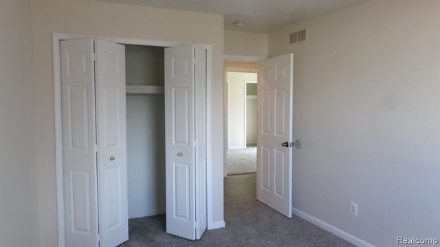 27221 Blum Street, Roseville, MI 48066