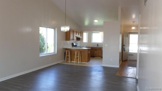 27221 Blum Street, Roseville, MI 48066