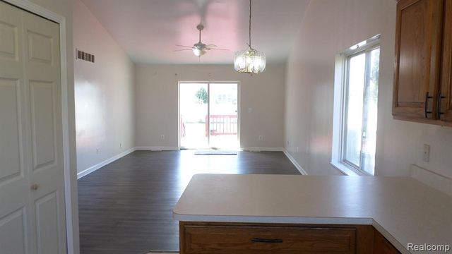 27221 Blum Street, Roseville, MI 48066