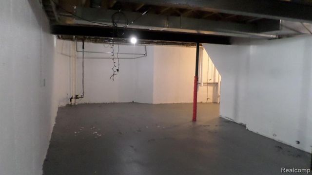 27221 Blum Street, Roseville, MI 48066