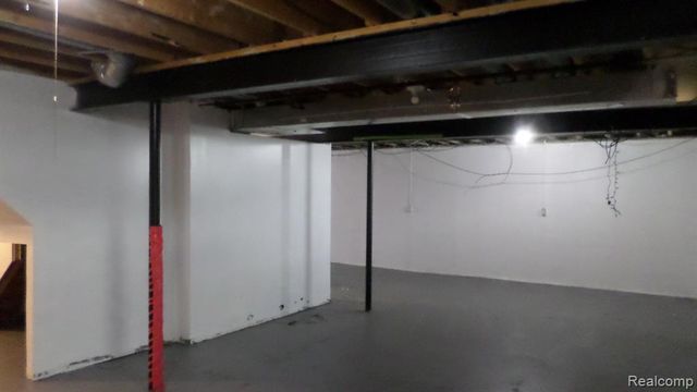 27221 Blum Street, Roseville, MI 48066