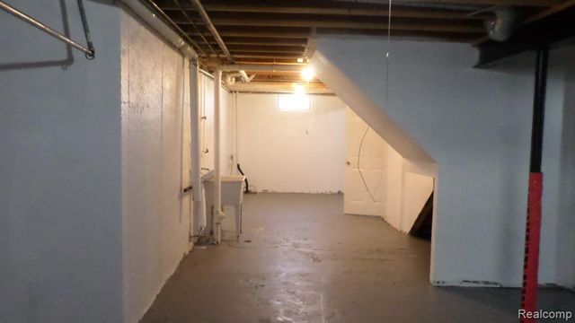 27221 Blum Street, Roseville, MI 48066